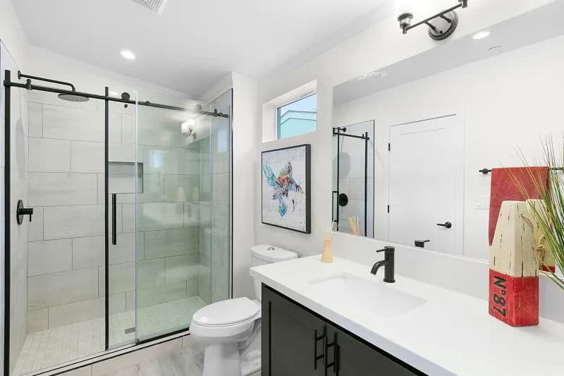 Crystal cove bathroom and interior home features