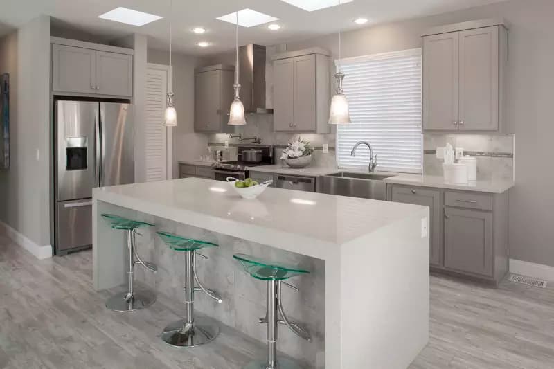 Kingsbrook kb-66 kitchen home features